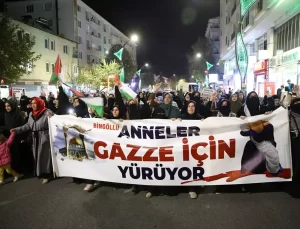 Bingöl’de Gazze İçin Meşaleli Yürüyüş