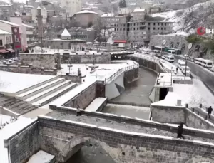 Bitlis’te Kış Manzaraları: Tarihi Güzellikler Beyaz Gelinlik Giydi