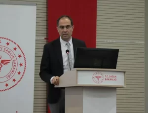 Böbrek Nakliyle Hayata Tutunan Gençten Bağış Çağrısı