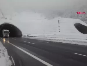 Bolu Dağı’nda Kar Yağışı Sonrası Ulaşım Normale Döndü