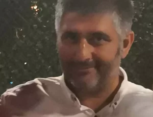 Boşanma Davası Günü Kanlı Saldırı: Eşini ve Kızını Bıçakladı