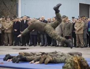 Bosna Hersek’te Silahlı Kuvvetler Günü Töreni