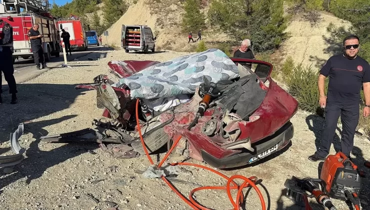 Bucak’ta Feci Kaza: 2 Ölü, 6 Yaralı