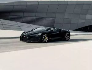 Bugatti Mistral, saatte 453 km hıza ulaşarak dünya rekoru kırdı