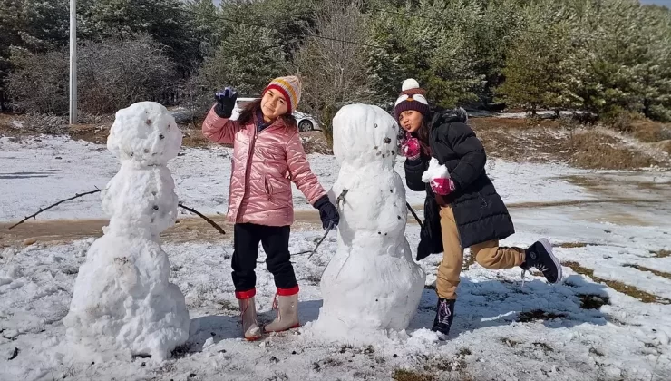Buldan’da Mevsimin İlk Karı Yağdı