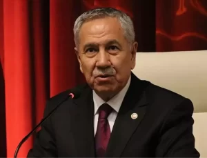 Bülent Arınç, yıllar önce yaşanan olayı anlattı: Tayyip Bey masaya yumruğu vurup “Sus ulan” demiş