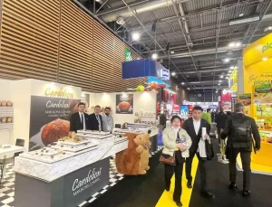 Bursa Kestane Şekeri Paris’te İlgi Gördü