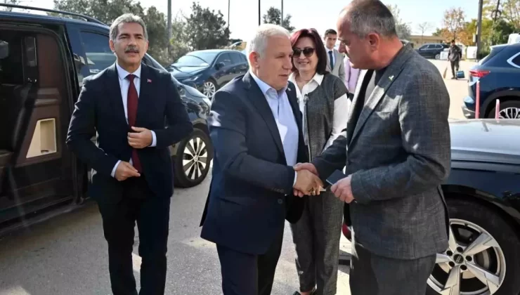 Bursa’da 3. Belediye Başkanları Toplantısı Gerçekleşti