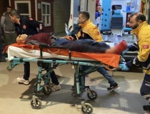 Bursa’da harçlık alamayan torun dedesini bıçakladı, kendini apartmana kilitledi