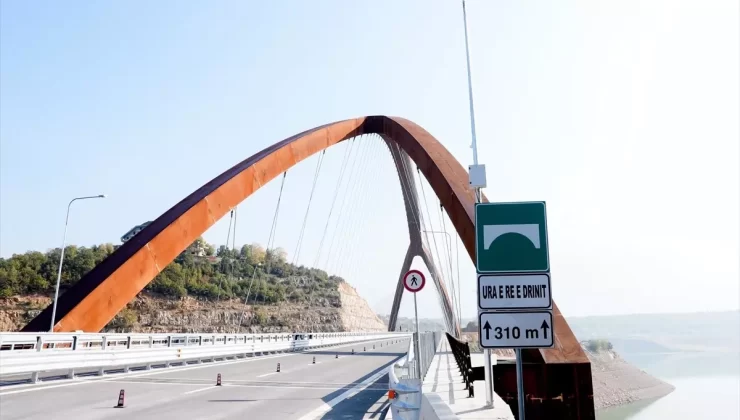 Büyük Kukes Köprüsü Trafiğe Açıldı