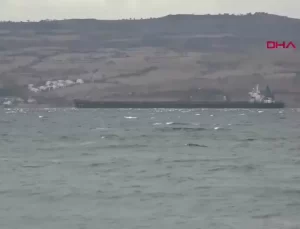 Çanakkale Boğazı’nda Gemi Arızası: Trafik Askıya Alındı