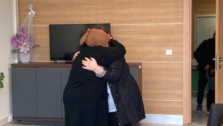 Çankırı’da anne ve kızının 28 yıl sonra buluşma anı