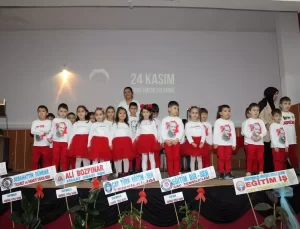 Çay’da Öğretmenler Günü Kutlandı