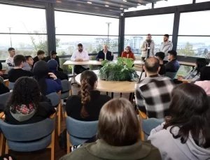 Çayırova Belediye Başkanı, Gençlerle Buluştu