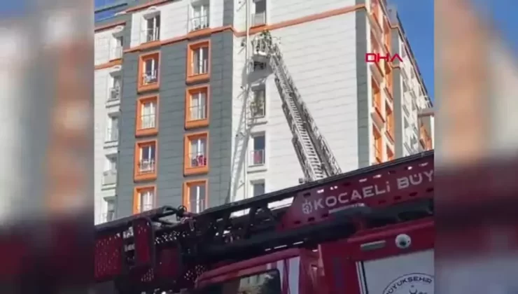 Çayırova’da 5 Katlı Apartmanda Yangın