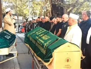 Cenazeye Giden Sürücü Kaza Geçirdi