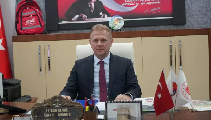 Cezaevinde Moral Konseri Düzenlendi