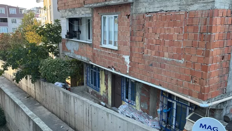 Cezaevinden İzinli Çıkan Koca, Eşini Boğdu