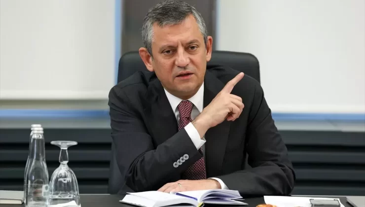 CHP lideri Özel: CHP’ye üye alımları sırasında terörist sızmasın diye üye desteği istedik