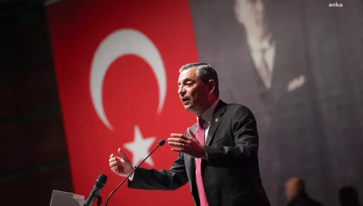 CHP, Öğretmenler Günü Etkinliği Düzenliyor