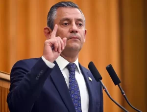 CHP’de Orhan Sarıbal da Özgür Özel’e ateş püskürdü: Kibirli bir yaklaşım