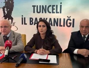 CHP’den Demokrasi Vurgusu