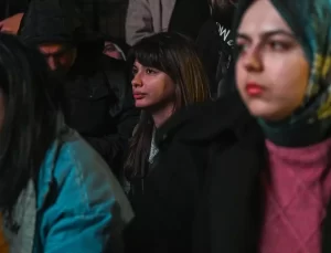 CHP’den MEB Önünde Öğretmen Atama Eylemi