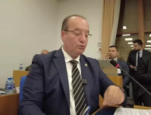 CHP’li Akay: Hazine Garantileri Sorun Oluyor