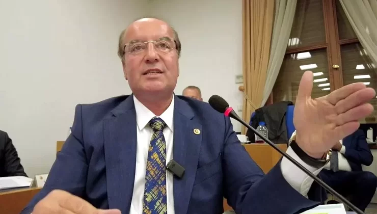 CHP’li Akay, Karabük’teki Sorunları Bakan Kurum’a Aktardı