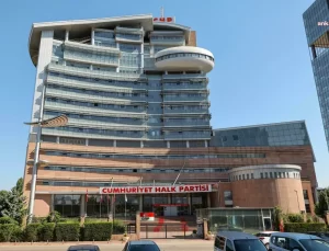 CHP’li Belediye Başkanları Kayyum Sorununu Görüşmek Üzere Toplandılar