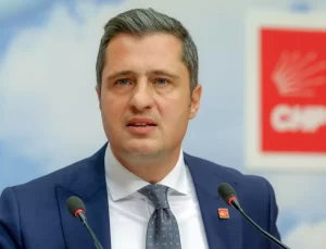 CHP’li Deniz Yücel’den sert açıklamalar: ‘İmralı’dan medet ummayın’
