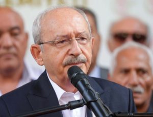 CHP’liler Kemal Kılıçdaroğlu’na destek için Ankara’da toplandı