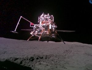 Çin, Ay’dan getirilen örnekleri fuarda sergileyecek