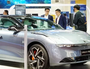 Çin’de Akıllı Araçlar Fuarı