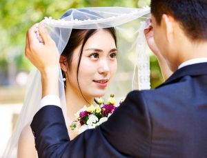 Çinli gençler evlenmiyor: Oranlar tarihin en düşük seviyesinde