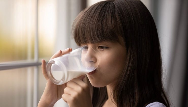 Çocukların sağlığı için en iyi ve en kötü içecekler: Diş çürümesine, obeziteye, diyabete yol açabilir