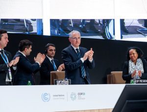 COP29 sona erdi: 300 milyar dolarlık finansman kabul edildi