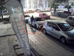Çorum’da Gece Araba Aynalarını Kıran Şahıs Gözaltına Alındı