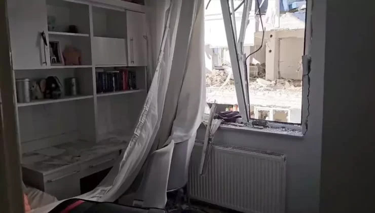 Çorum’da Patlama Sonrası Eşya Kurtarma