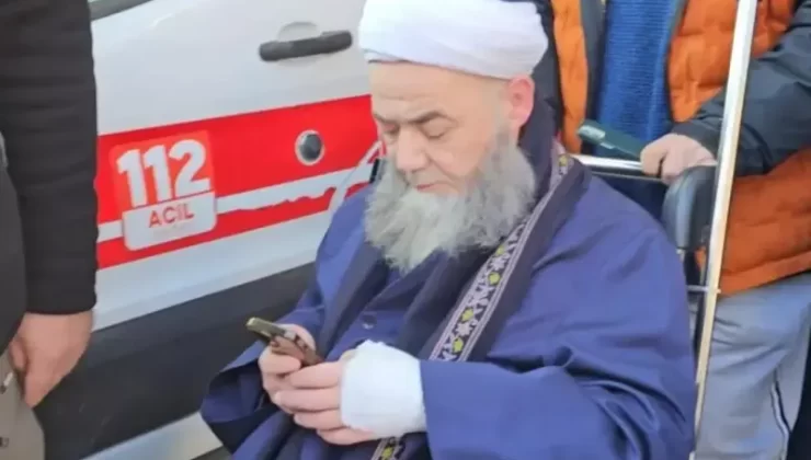 ‘Cübbeli Ahmet’ hastaneye kaldırıldı!