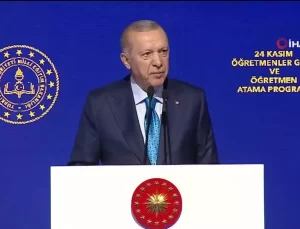 Cumhurbaşkanı Erdoğan: “2025 itibarıyla 300 bin öğretmenimiz uzman ve başöğretmen unvanını elde edecek”