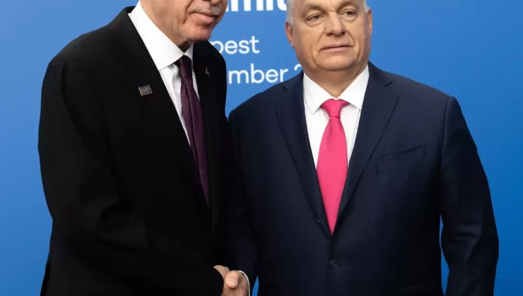 Cumhurbaşkanı Erdoğan, Avrupa Siyasi Topluluğu Zirvesi’nde