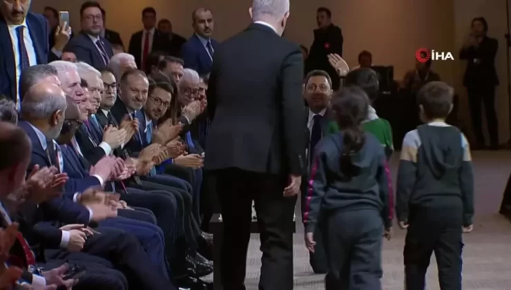 Cumhurbaşkanı Erdoğan: “Dünya 5 daimi üyenin eline diline bırakılamaz. Süratle değişim gerekiyor.