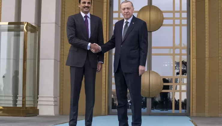 Cumhurbaşkanı Erdoğan, Katar Emiri Al Sani’yi resmi törenle karşıladı