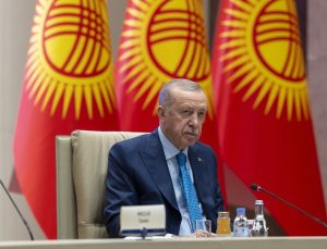 Cumhurbaşkanı Erdoğan’dan, CHP’li belediyelerin 29 Ekim harcamalarına eleştiri