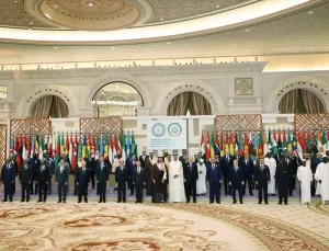 Cumhurbaşkanı Erdoğan’ın katıldığı “İİT ve Arap Ligi Olağanüstü Ortak Zirvesi” başladı