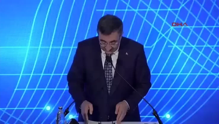 Cumhurbaşkanı Yardımcısı Cevdet Yılmaz, ‘Türkiye’nin İlk Kuantum Bilgisayarı Açılış Töreninde konuştu