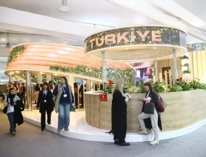 Cumhurbaşkanlığı İletişim Başkanlığının COP29’daki “Sıfır Atık” standı yoğun ilgi görüyor