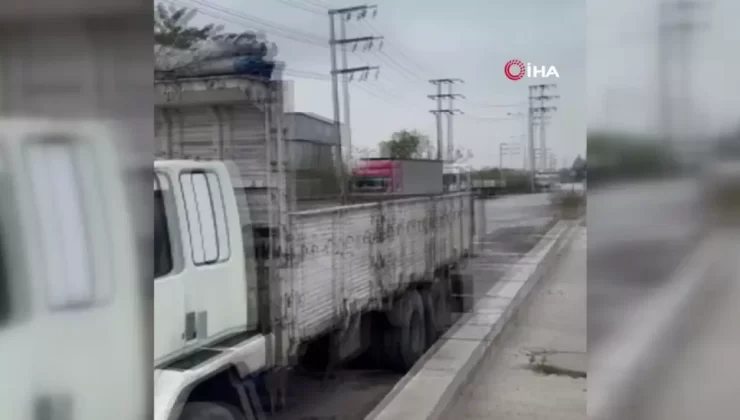 D-100’de Bariyerleri Aşan Otomobil Tıra Asılı Kaldı