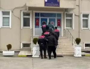 Definecilere şok baskın; 4 gözaltı…Güpegündüz iş makinaları ile